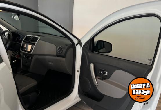 Autos - Renault Logan Expression 1.6N 2013 Nafta 151350Km - En Venta