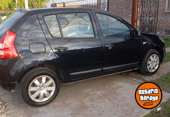 Autos - Renault Sandero 2011 Nafta 139000Km - En Venta