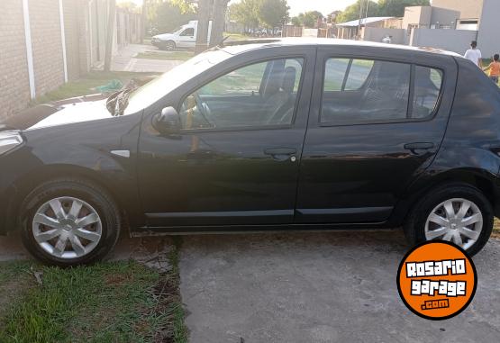 Autos - Renault Sandero 2011 Nafta 139000Km - En Venta