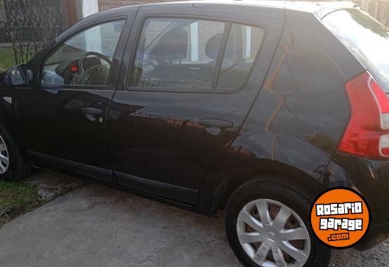 Autos - Renault Sandero 2011 Nafta 139000Km - En Venta