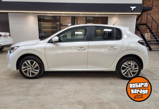 Autos - Peugeot 208 ALLURE 1.6L MT 2022 Nafta  - En Venta