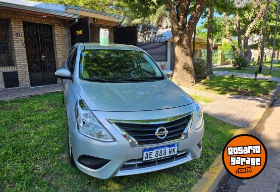 Autos - Nissan Versa 2021 Nafta 49000Km - En Venta