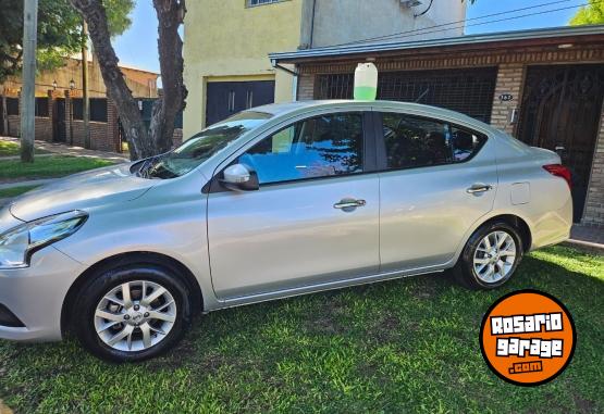 Autos - Nissan Versa 2021 Nafta 49000Km - En Venta