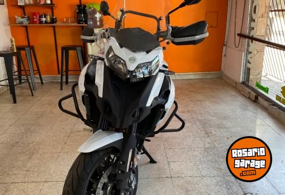 Motos - Benelli TRK 502 2023 Nafta 0Km - En Venta