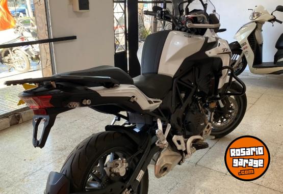 Motos - Benelli TRK 502 2023 Nafta 0Km - En Venta