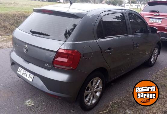 Autos - Volkswagen Gol Trend Comfortline 2017 GNC 90000Km - En Venta