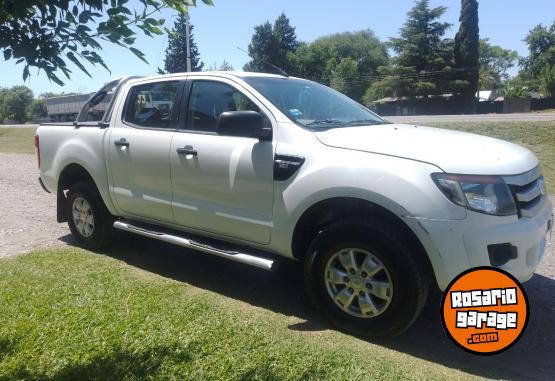 Camionetas - Ford Ranger xls 4x4 2012 Diesel 237000Km - En Venta