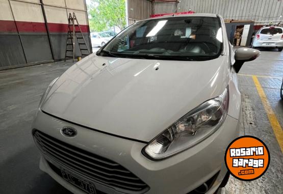 Autos - Ford FORD FIESTA 2015 Nafta 130000Km - En Venta