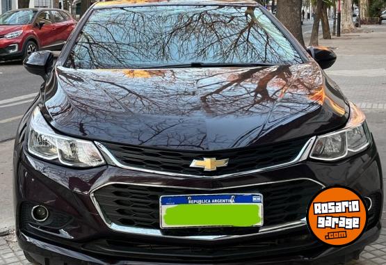 Autos - Chevrolet Cruze LT Sedan 4 ptas 2017 Nafta 68000Km - En Venta