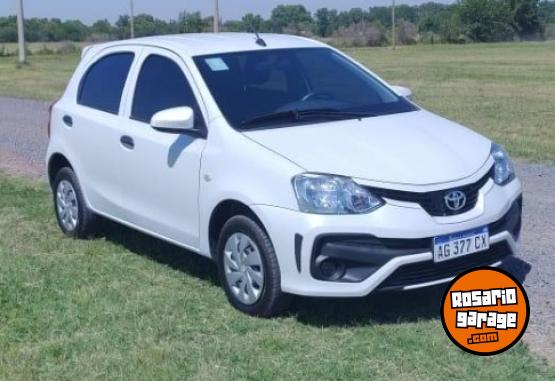 Autos - Toyota Toyota Etios 1.5 X 6mt 2023 Nafta 10000Km - En Venta