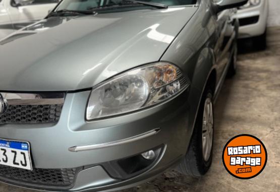 Autos - Fiat SIENA 2018 GNC 111111Km - En Venta