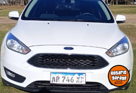 Autos - Ford Focus 2017 Nafta 160000Km - En Venta