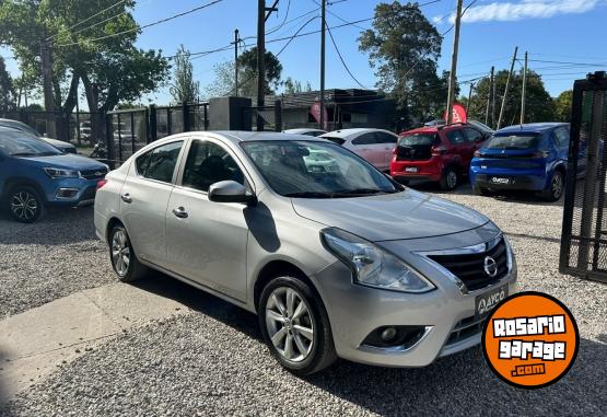 Autos - Nissan VERSA 1.6 SENSE PURE 2017 Nafta  - En Venta