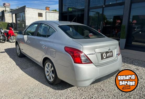 Autos - Nissan VERSA 1.6 SENSE PURE 2017 Nafta  - En Venta