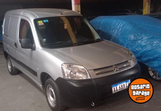 Utilitarios - Citroen Berlingo 2016 Nafta 96000Km - En Venta