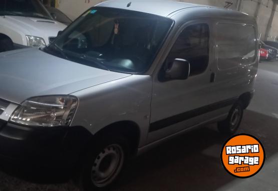 Utilitarios - Citroen Berlingo 2016 Nafta 96000Km - En Venta