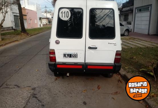 Utilitarios - Fiat Fiorino 2012 Nafta 243000Km - En Venta