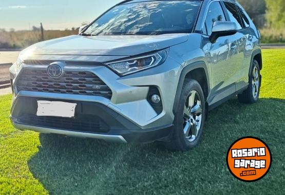 Camionetas - Toyota RAV4 limited hybrid 2019 Electrico / Hibrido 150000Km - En Venta