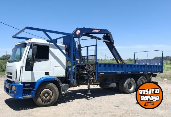 Camiones y Gras - Iveco Tector 170e22 Con Hidrogrua Pm14 - En Venta