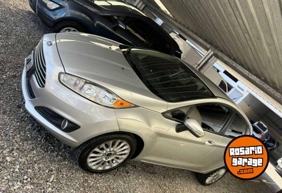 Autos - Ford FIESTA SE PLUS 5P 2014 Nafta 104426Km - En Venta