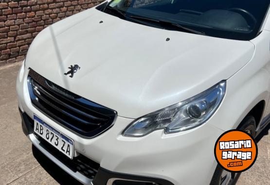 Autos - Peugeot 2008 2017 Nafta 107000Km - En Venta