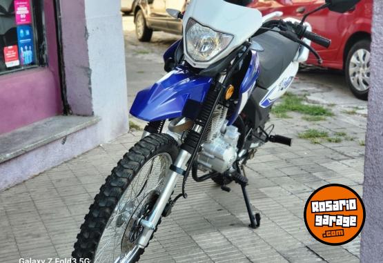 Motos - Motomel Skua 150 2023 Nafta 600000Km - En Venta