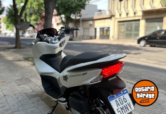 Motos - Honda Pcx 150 2018 Nafta 17900Km - En Venta