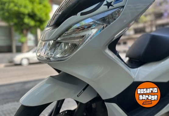 Motos - Honda Pcx 150 2018 Nafta 17900Km - En Venta