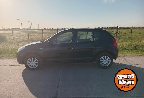 Autos - Renault Sandero 2008 Diesel 200000Km - En Venta