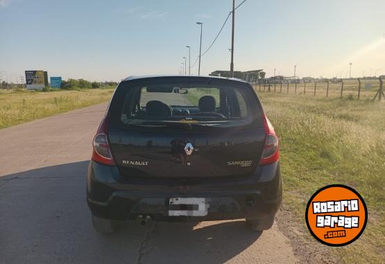 Autos - Renault Sandero 2008 Diesel 200000Km - En Venta