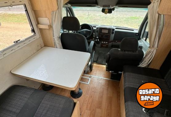 Camiones y Gras - Motorhome Sprinter 515 preparado para disfrutar - En Venta