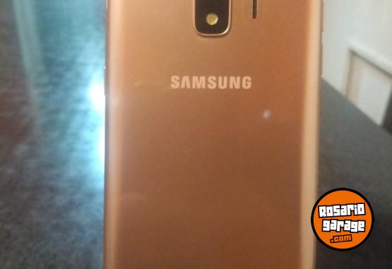 Telefona - Samsung j2 core - En Venta