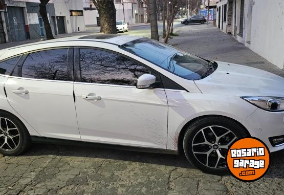 Autos - Ford Focus 2018 Nafta 92000Km - En Venta