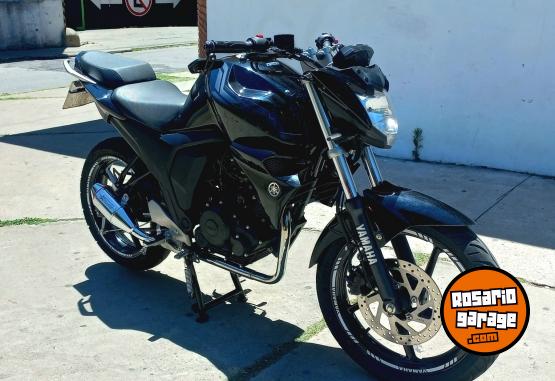 Motos - Yamaha Fz  FI   150 2023 Nafta 6000Km - En Venta