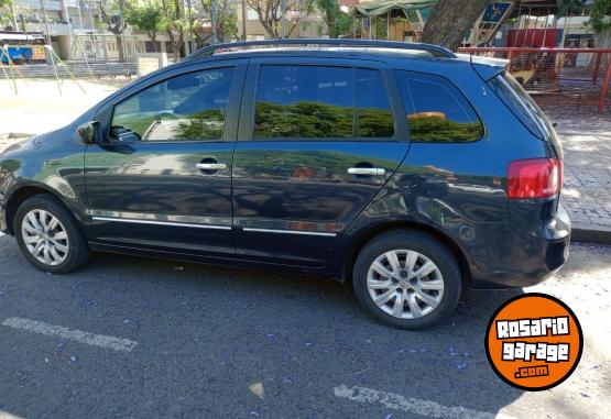 Autos - Volkswagen Suran 2011 Nafta 103000Km - En Venta