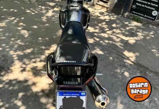 Motos - Yamaha Ybr 250 2017 Nafta 19300Km - En Venta