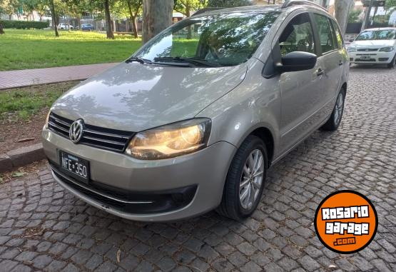 Autos - Volkswagen SURAN 1.6 8V 2013 GNC 119000Km - En Venta