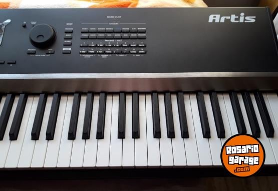 Instrumentos Musicales - KURZWEIL ARTIS - En Venta