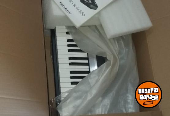 Instrumentos Musicales - KURZWEIL ARTIS - En Venta