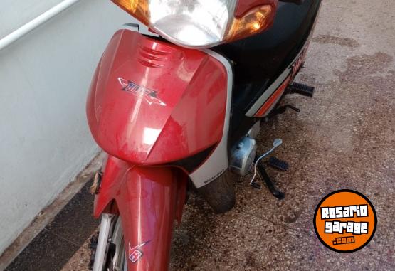 Motos - Motomel BLITZ V8 110 2022 Nafta 14500Km - En Venta