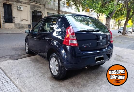 Autos - Renault Sandero Authentique Pack 2012 Nafta 98000Km - En Venta