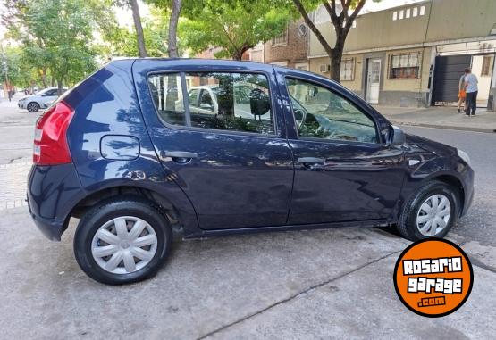 Autos - Renault Sandero Authentique Pack 2012 Nafta 98000Km - En Venta