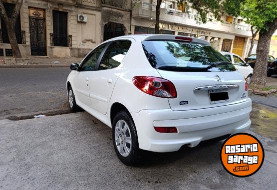 Autos - Peugeot 207 Compact 1.4 Allure 2015 Nafta 58000Km - En Venta