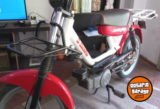 Motos - Zanella Ciclomotor 50cc 2010 Nafta 100Km - En Venta