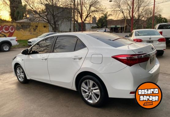 Autos - Toyota Corolla XEI 2015 Nafta 113000Km - En Venta