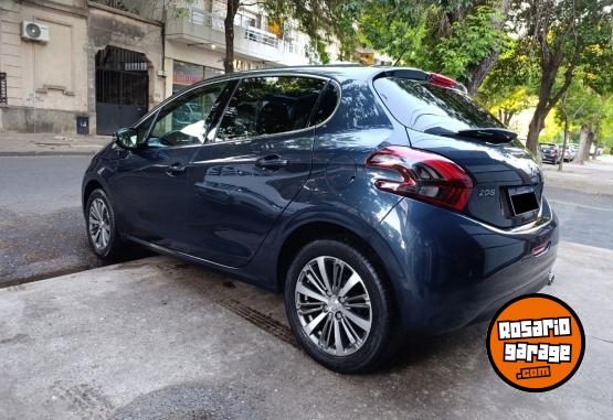 Autos - Peugeot 208 1.6 FELINE VTI 2017 Nafta 35000Km - En Venta