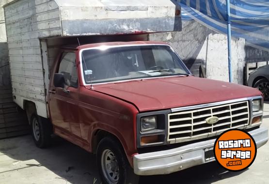 Utilitarios - Ford F100 1982 Diesel 111111Km - En Venta