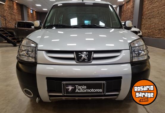 Utilitarios - Peugeot PARTNER PATAGONICA VTC HD 2016 Diesel 130000Km - En Venta