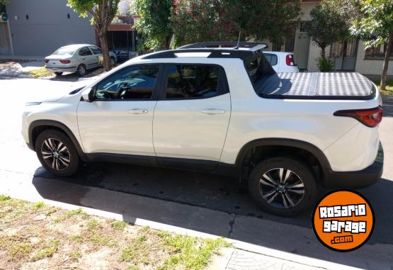 Camionetas - Fiat TORO 2022 Diesel 42000Km - En Venta