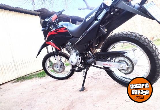 Motos - Honda XR 150 2022 Nafta 4000Km - En Venta